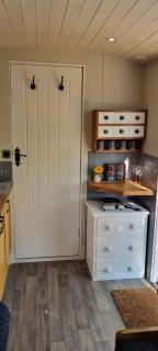 The Seaside Shepherds Hut - 2