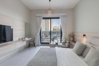 Brand New Sleek Luxury Studio - 8