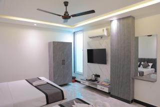 S K Residency - Vrindāvan - 7