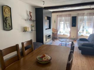 Les Gîtes de Monthermé Le Duplex avec vue sur la Meuse - Monthermé - 1