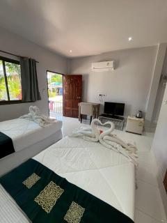 J&B House - Nai Yang Beach - 7