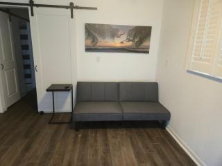 Cozy retreat | Blocks from McKay Bay | Near Ybor City - 7