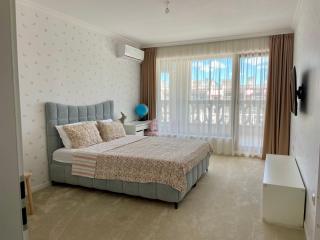 Black Sea Apartment - Warna - 7