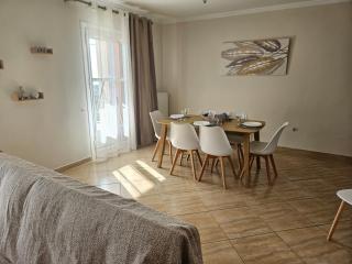 Sylvia's Sweet Home - Káto Korakiána - 3