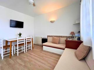 Apartamento con terraza y vistas al mar en Son Bou - Son Bou - 2