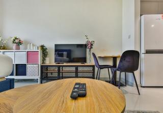 Carson Tower B,Damac Hills - Studio Apartment - Allsopp & Allsopp - 2