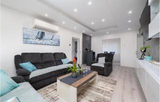 Amazing Apartment In Pula With Wifi - Pula - 1