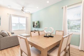 Blue Cascade Cottage Near Disney With Margaritaville Resort & Island H2O Access - 8064Ls - 1