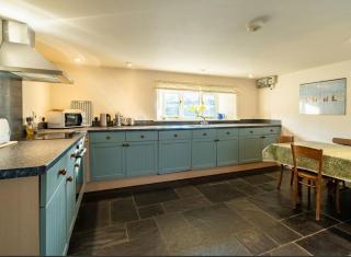Pretty barn conversion in seaside village - Llansantffraid - 9