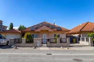 Dom so záhradou - 7