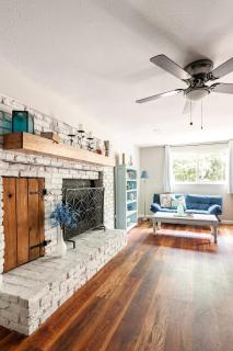 Quaint Cottage-UF Shands-Work Travel 30+Days! - Gainesville - 0