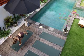 Beta Stay and Surf - 9