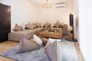 新築 最大12名 BBQ サウナ完備 駐車3台OK 恩納村の貸別荘 リゾートヴィラEast - 0