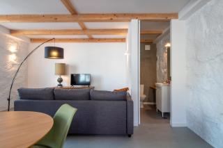 Stylish Triplex Home by LovelyStay - Oporto - 4