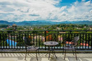Fullman Hotel - - 1