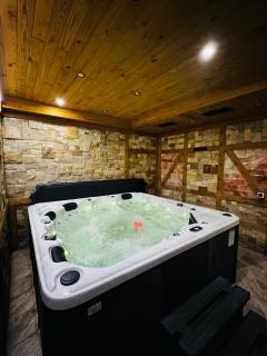 KABAN BOUTIQUE - 5Star Central Villa in Vatra Dornei - Vatra Dornei - 7