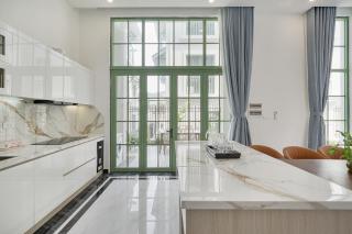 Elyday Apartment Hillside Phu Quoc - Sea & Firework view - 1