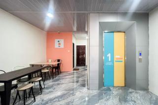 Sans Hotel Sedana Batam - Bagam - 7