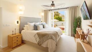 VACATION MARBELLA I Villa Moss, Ibiza-Style Villa, Golf-front, Swimming-pool, Biohacking, Sauna, Fire-Pit Lounge, 7Min from Puerto Banus - 3