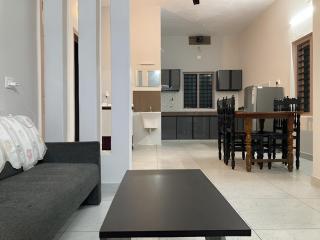 2 BHK Furnished Apartment - Ernakulam - 0