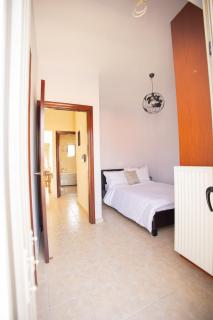 The Calm House - Kineta - 5