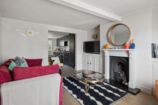 Enchanting 3BR House in Lymington with Garden - Lymington - 6