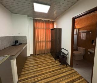 North Victoria Sports and Leisure Inn - Victoria - 3