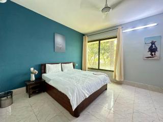 PINETOP RESORT - Khanpur - 0