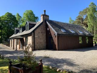 Coylumbridge Cottage - Aviemore - 4