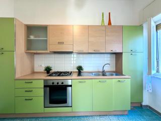 Wanda, piano terra, giardino e posto auto! by Alfareal - 4