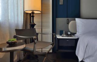 Hangzhou Wulin GDA Hotel, Vignette Collection - Nearby the iconic Wulin Square, with only a few minutes' walk to the West Lake - 1