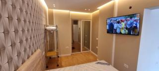 Grand Boulevard Apartmnt - Tirana - 6