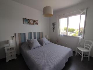 VILLA climatisée tout confort Proche mer et montagne 3 chbres - - 7