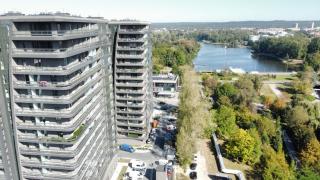 Przytulny Apartament w Sercu Kielc, Comfort Apartment, Taras z piękną panoramą, Targi - 7