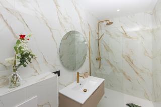 SUITE DELUXE - MONACO - Vue Jardin - Beausoleil - 4