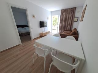 Apartamentos Alisios con terraza y piscina - Corralejo - 1