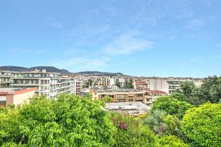 Modern Apartment With City View - Happy Rentals - Nice - 1