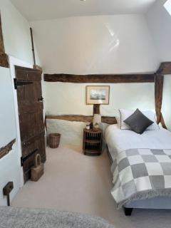 Roost in Heyshott - 1