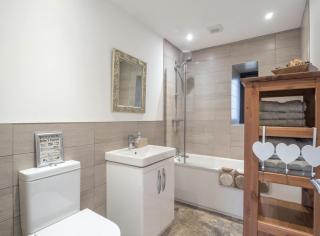 Ty Hen Farm Dairy Penbryn - 2