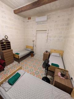 Paddy's Duplex - Tas-Samra - 1