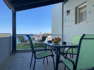 Lilikas Sea Front Apartments 4 - 4