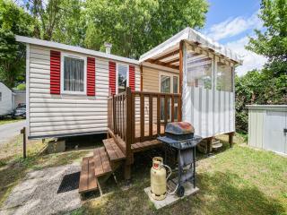 Swanky Mobile Home in Saint Jean de Monts near Seabeach - Saint-Jean-de-Monts - 9
