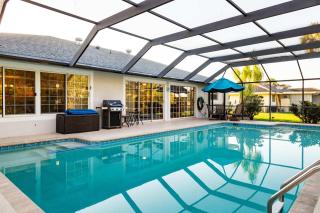 Family-Ready 4BR with Heated Pool & BBQ - North Fort Myers - 0