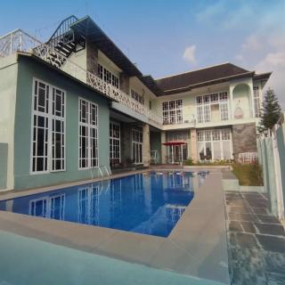 Villa Zakirah By Alesta - Cilama - 3