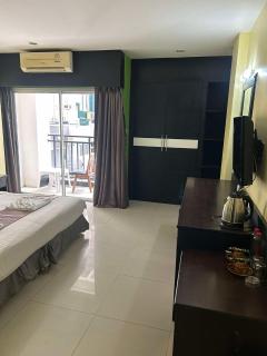 Star House Patong - Patong Beach - 8