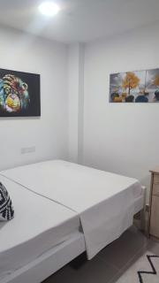 FULLY FURNISHED STADEVIEW STUDIOs - Nairobi - 1