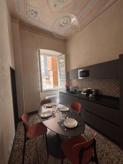 Loggia Dei Pisani zona Acquario-Ianua Maris Genova - 6