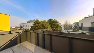 Air-conditioned 2 room Apartment, with terrace, Rovinka, 302 - Rovinka - 2