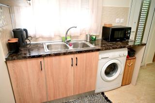 Charming 1-Bedroom in Rhodes - 8