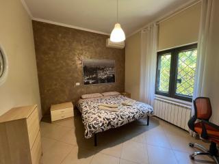 -5 min from bus stop-free parking - Rome - 2